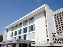 東北大学百周年記念会館 川内萩ホールの写真1