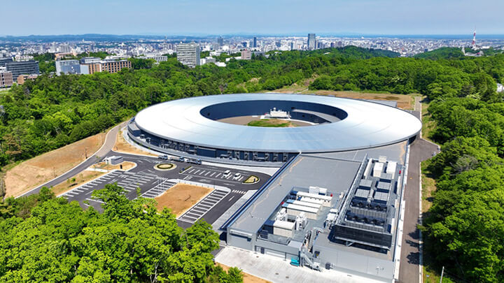 ナノテラス（3GeV高輝度放射光施設）